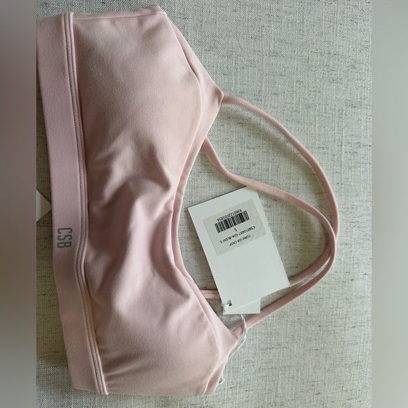 CSB NWT Form Crop Top and Invisible Scrunch set - Picture 10 of 11